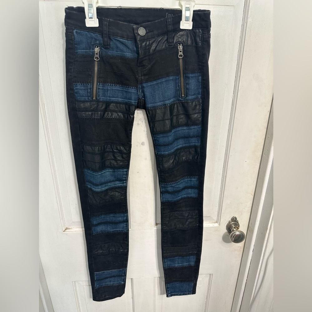 Blank NY skinny jeans patchwork jean and faux leather size 25